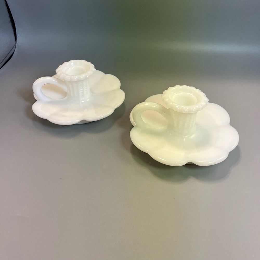 Vintage Kemple Milk Glass Candle Stick Holders Set of 2 Flower Petals Bottom